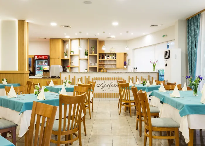 Ljuljak Złote Piaski