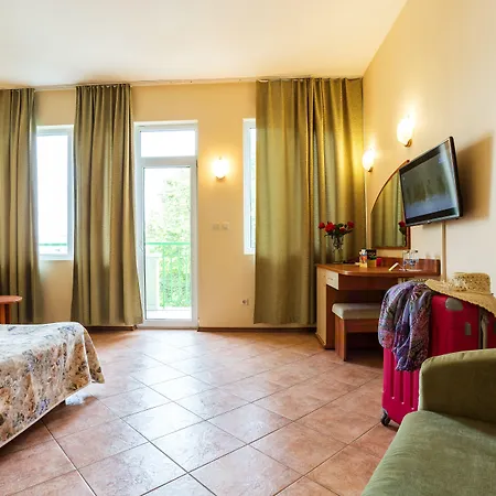 Ljuljak 3* Goldstrand