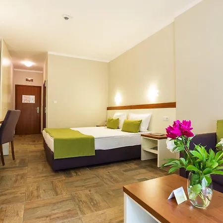 Hotel Ljuljak 3*