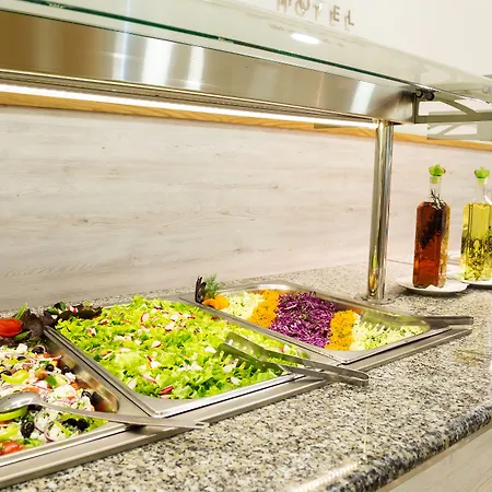 Ljuljak 3* Goldstrand