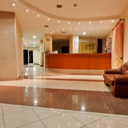 Hotel Ljuljak Złote Piaski