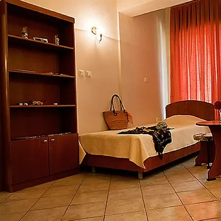 Ljuljak Hotel